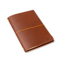 notebook-cuir-a5-first-cognac-01.png